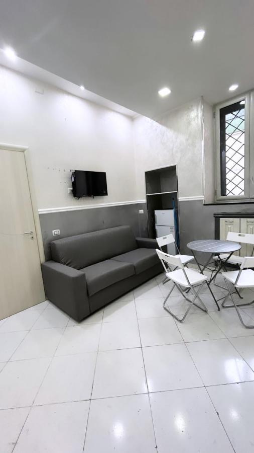 Da Concettina House Apartment Naples Luaran gambar