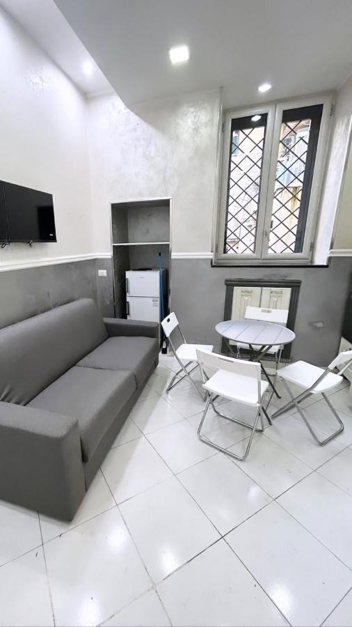 Da Concettina House Apartment Naples Luaran gambar