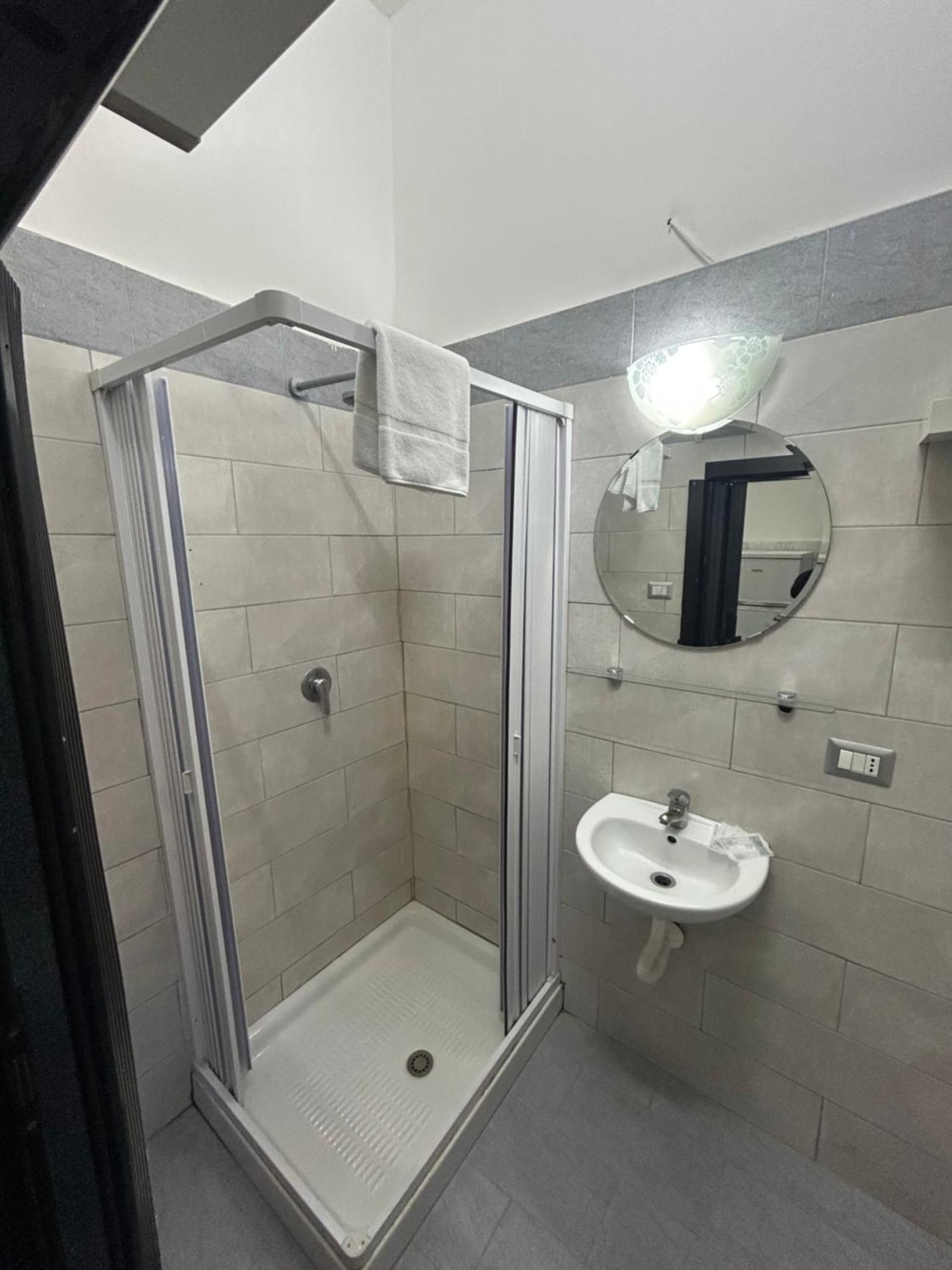 Da Concettina House Apartment Naples Luaran gambar